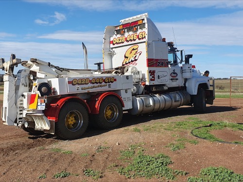 Glenn's Heavy Recovering and Towing & Tilt Tray service