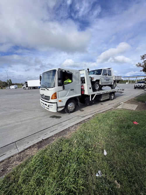 West Suburban Towing